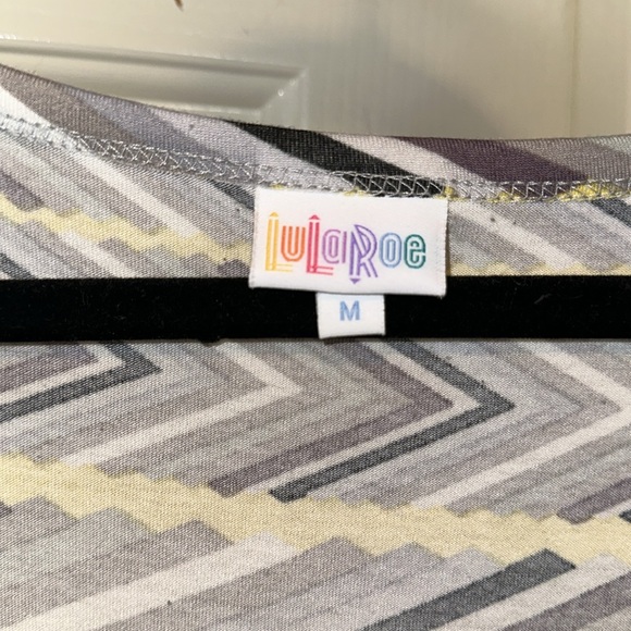 LULAROE DRESS - Picture 2 of 2